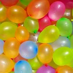 400x waterballonnen/waterbommen gekleurd voor kinderen