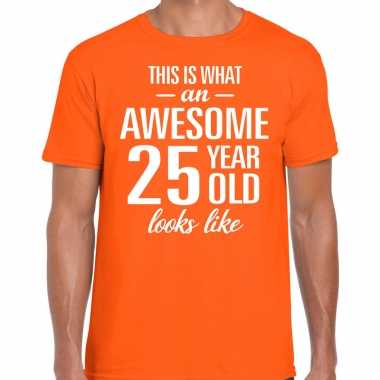 Awesome 25 year / 25 jaar cadeau t-shirt oranje heren