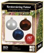 147 stuks kerstballen mix wit bruin donkerblauw voor 180 cm boom trend