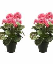 2x kunstplanten geranium roze in zwarte pot 35 cm trend