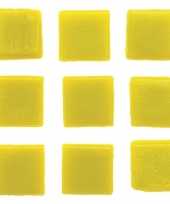 30 stuks vierkante mozaieksteentjes geel 2 cm trend