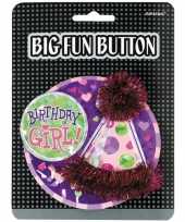 Button birthday girl trend
