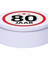 Cadeau kado wit rond blik 80 jaar 18 cm trend