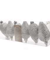 Elegant christmas glitter zilveren dennenappel hangdecoratie trend