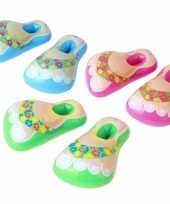 Gekleurde opblaas slippers trend