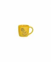 Gele koffie beker met smiley type 2 trend