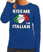 Kiss me i am italian sweater blauw dames trend