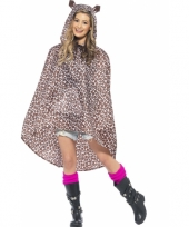 Luipaarden party poncho trend