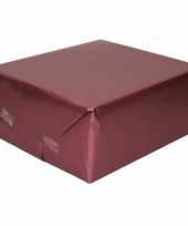 Luxe inpakpapier cadeaupapier paars zijdeglans 150 x 70 cm trend