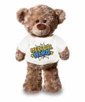 Medical hero pluche teddybeer knuffel 24 cm met wit t-shirt trend