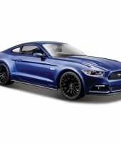 Modelauto ford mustang 2015 18 cm 1 24 trend