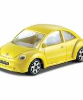 Modelauto volkswagen new beetle 1 43 trend