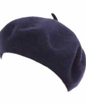 Navy blauwe baret voor dames trend
