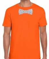 Oranje fun t-shirt met vlinderdas in glitter zilver heren trend