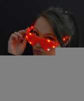 Rode lamellen bril met led licht trend