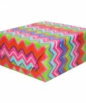 Rollen inpakpapier cadeaupapier gekleurde strepen zigzag print 200 x 70 cm trend