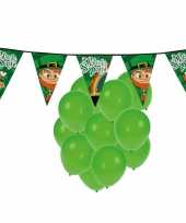 St patricks day feestartikelen met ballonnen en slinger trend
