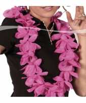 Thema feest hawaii krans roze trend