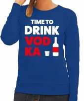 Toppers time to drink vodka tekst sweater blauw voor dames trend