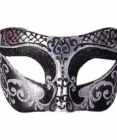 Venetiaans glitter oogmasker zwart zilver trend