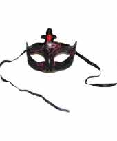 Venetiaans horror masker zwart paars trend