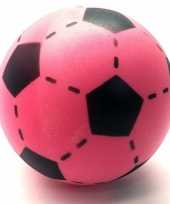 Zachte voetbal roze gekleurd 20 cm trend